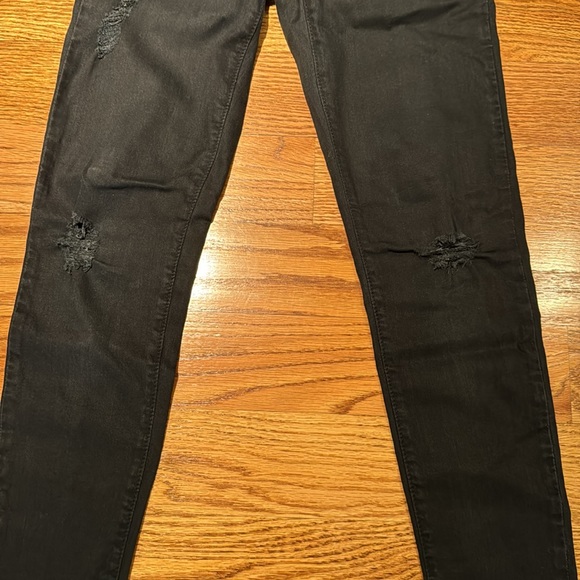 Lightly distressed black/dark gray jeans super soft material - Picture 4 of 8
